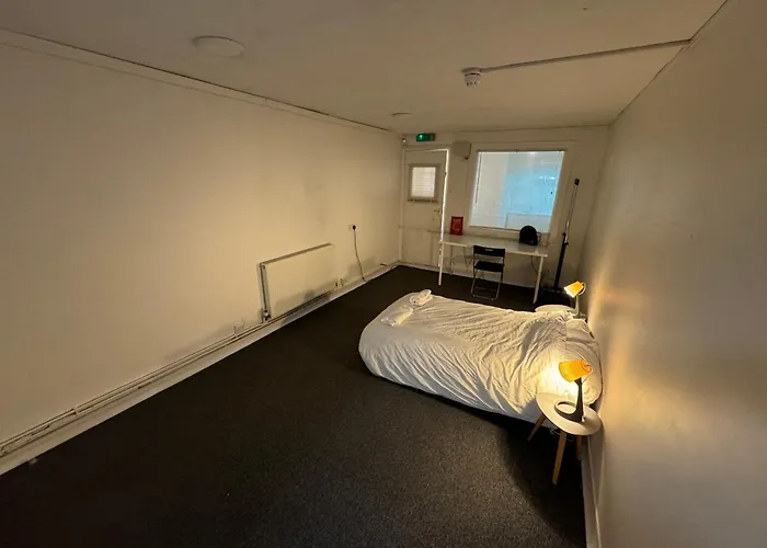 Room With Private Bathroom Central Brighton - Close To The Beach & Brighton Station